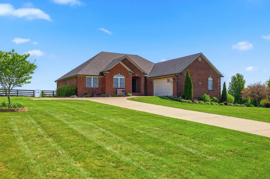 4045 Port Royal Drive Richmond KY 40475