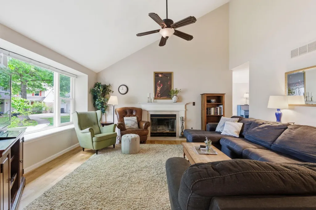 4313 Southmoor Park Lexington KY 40514