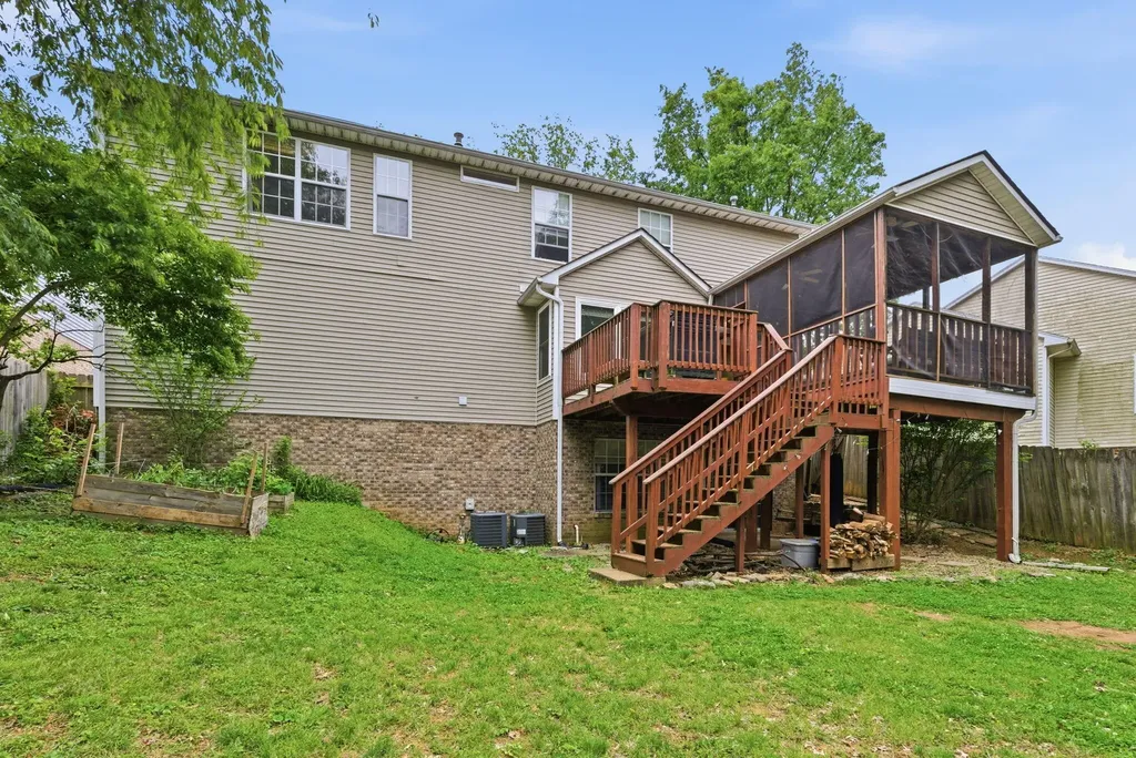 4313 Southmoor Park Lexington KY 40514