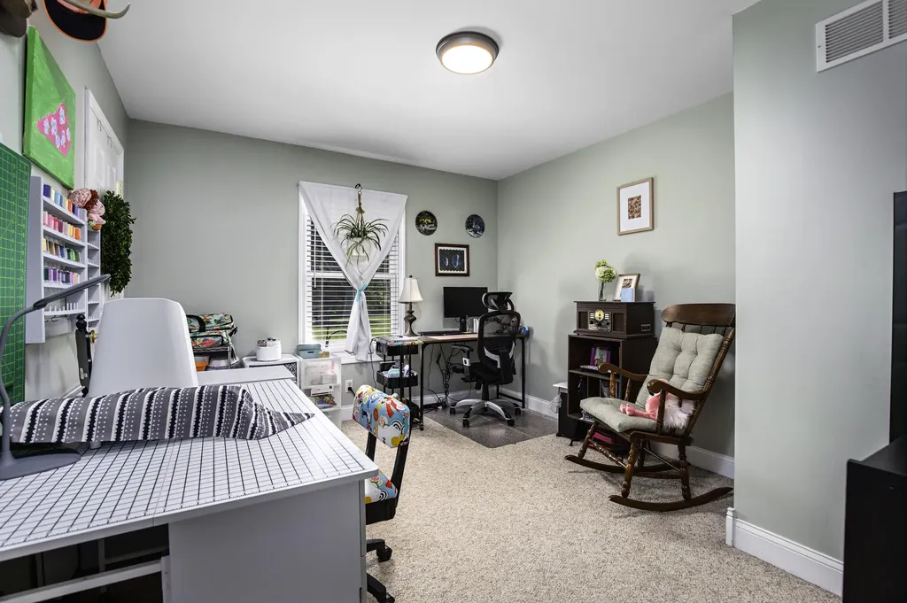 1035 Gregory Lane Lawrenceburg KY 40342