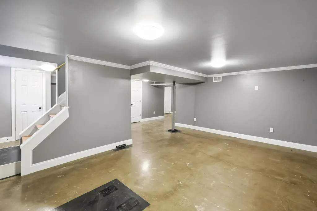 210 Bunker Hill Road Paris KY 40361