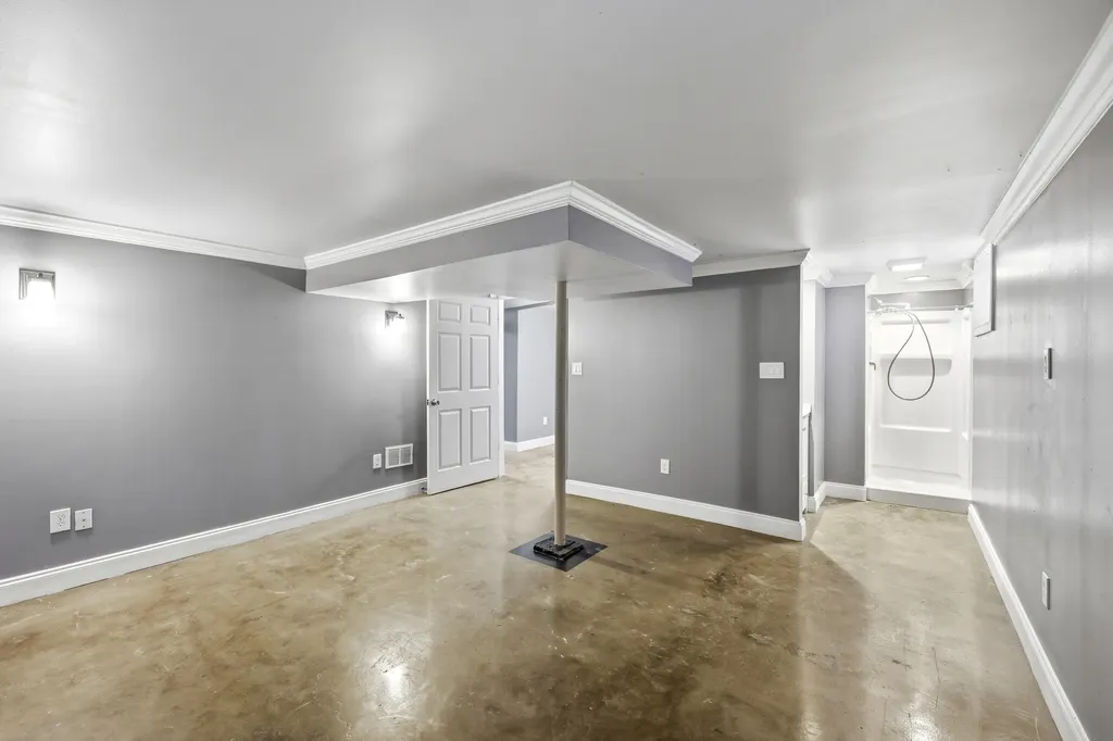 210 Bunker Hill Road Paris KY 40361
