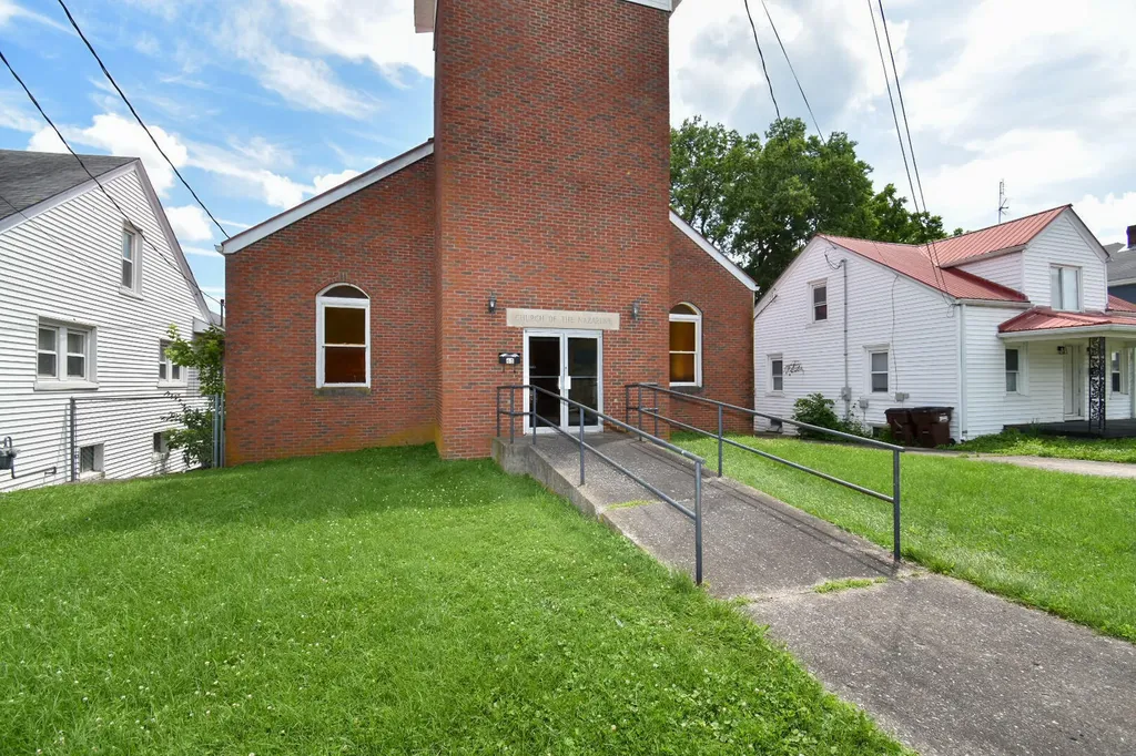 65 Highland Avenue Lancaster KY 40444