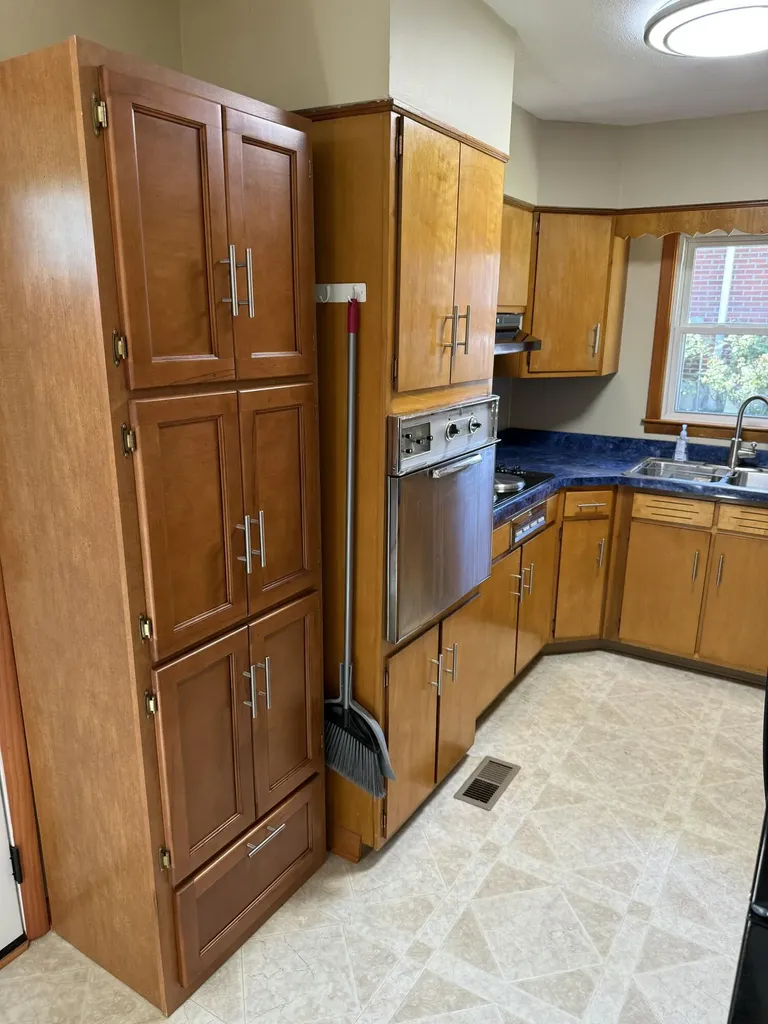 219 Stratford Drive Richmond KY 40475