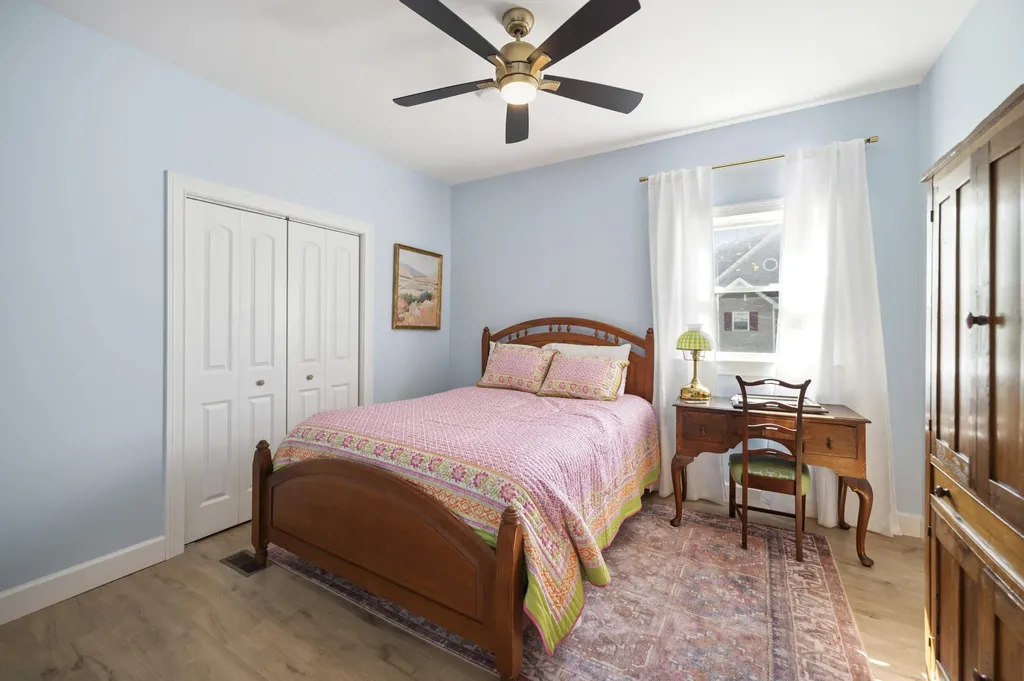 129 Taylor Avenue Paris KY 40361