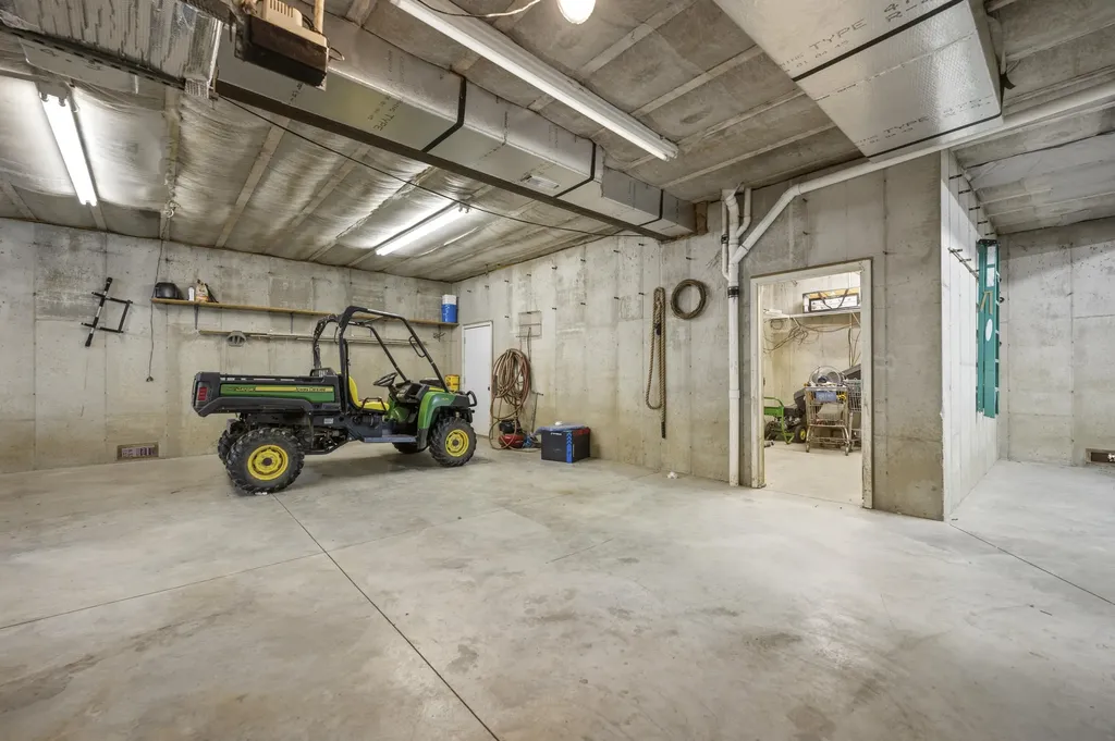 129 Taylor Avenue Paris KY 40361