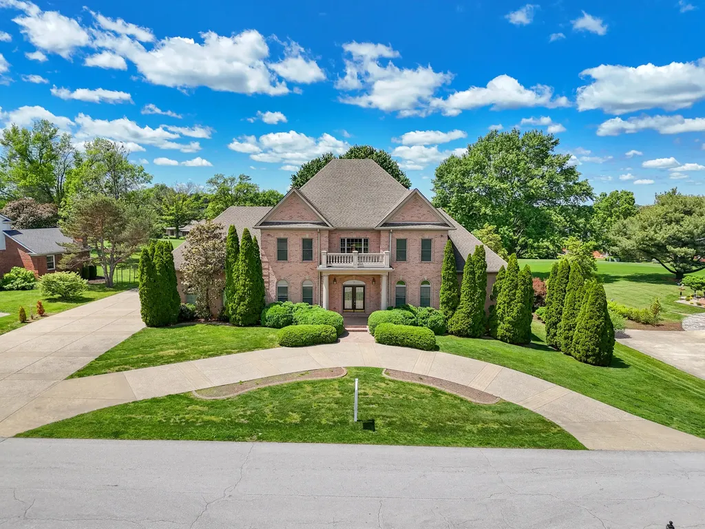 238 Duntreath Street Frankfort KY 40601