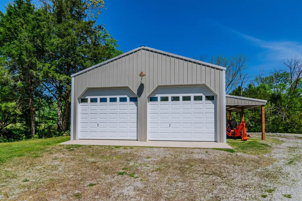 322 Weekender Lane Burkesville KY 42717