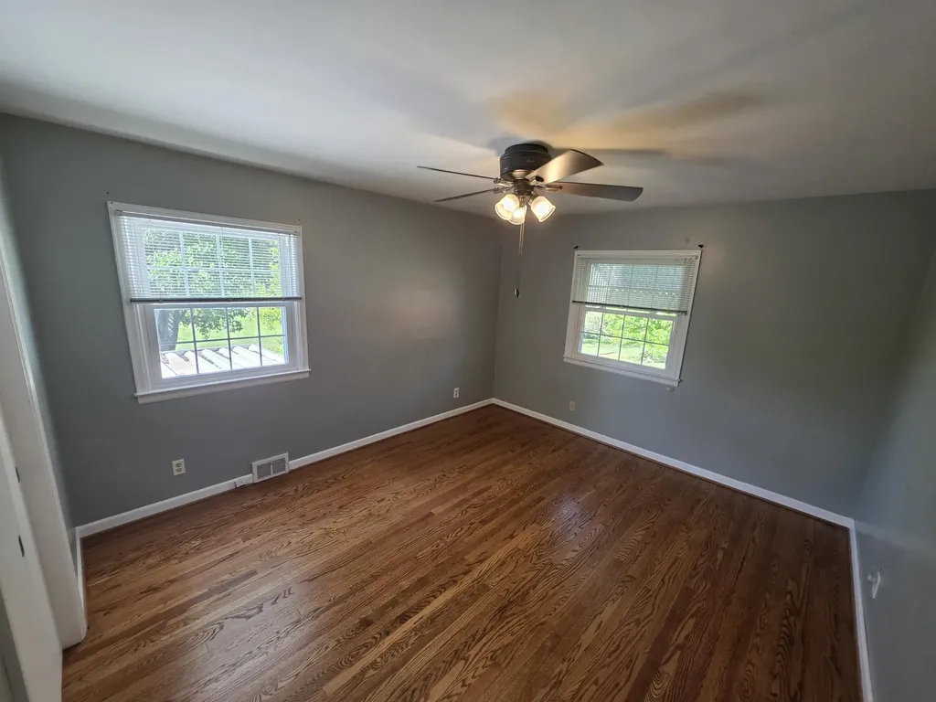 650 Elizabeth Court Harrodsburg KY 40330