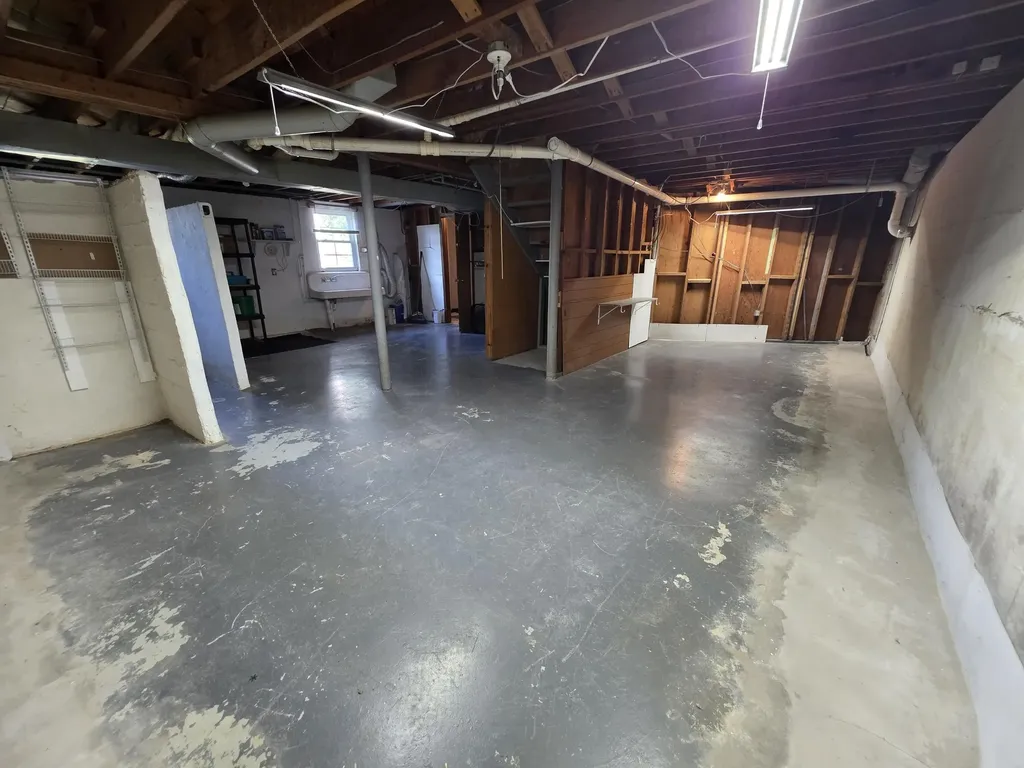 650 Elizabeth Court Harrodsburg KY 40330