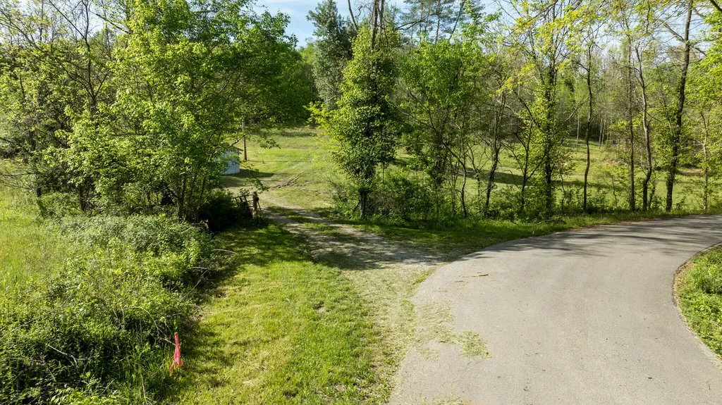 101 Irvin Phelps Road Somerset KY 42501