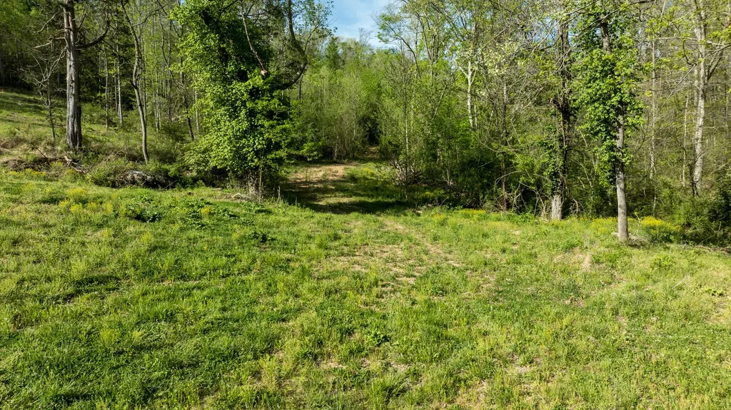 101 Irvin Phelps Road Somerset KY 42501