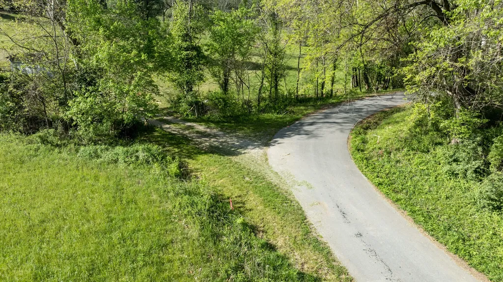101 Irvin Phelps Road Somerset KY 42501