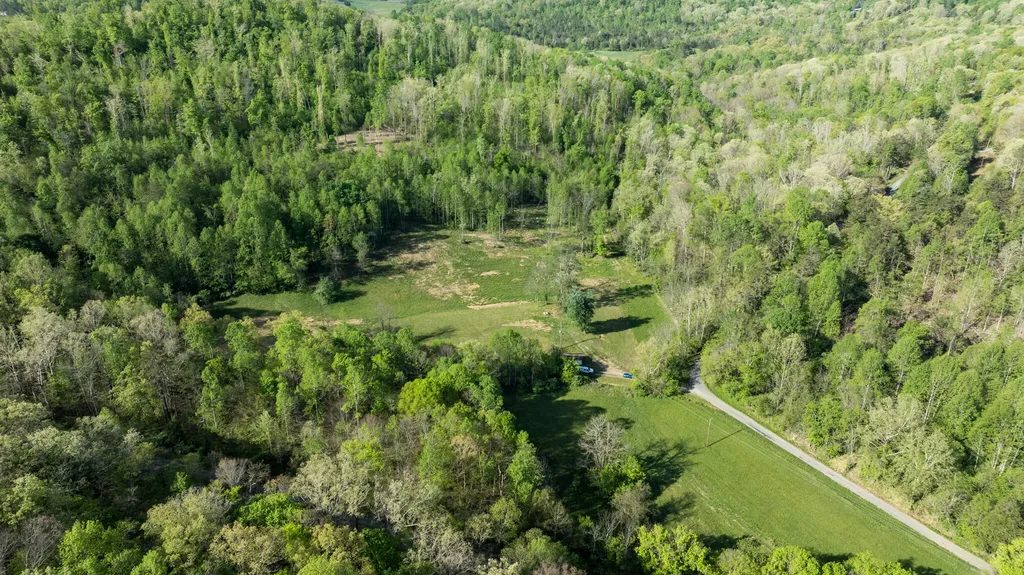 101 Irvin Phelps Road Somerset KY 42501