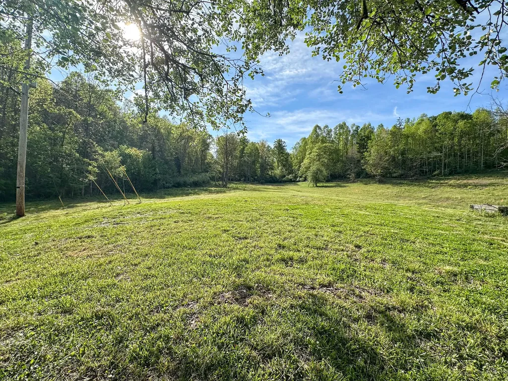 101 Irvin Phelps Road Somerset KY 42501