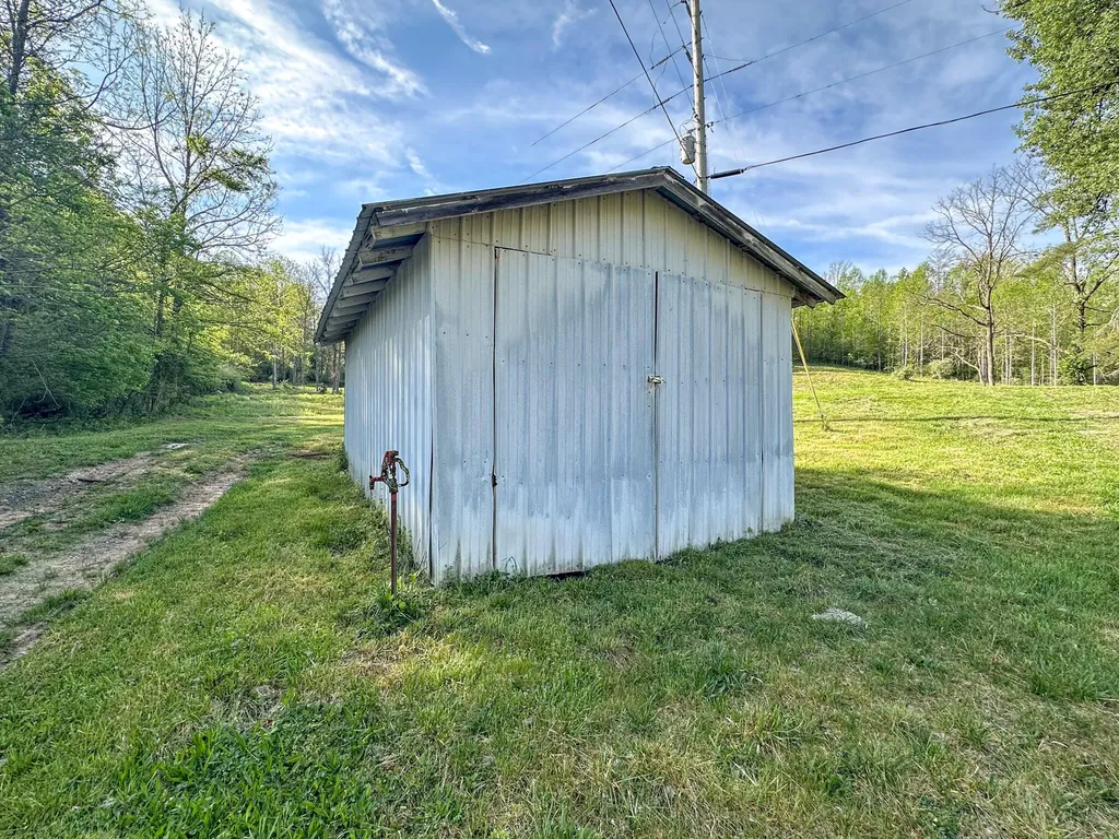 101 Irvin Phelps Road Somerset KY 42501