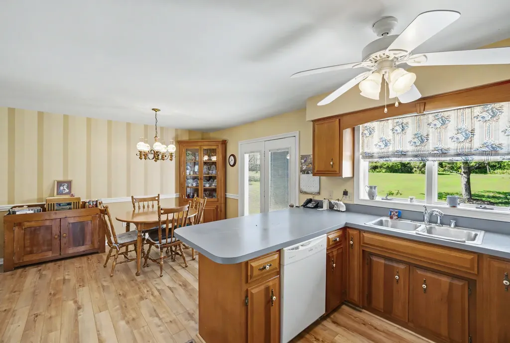 2033 Longview Drive Georgetown KY 40324