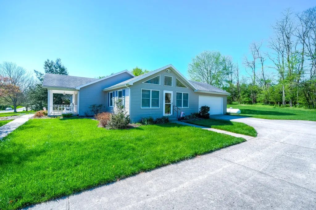 2033 Longview Drive Georgetown KY 40324