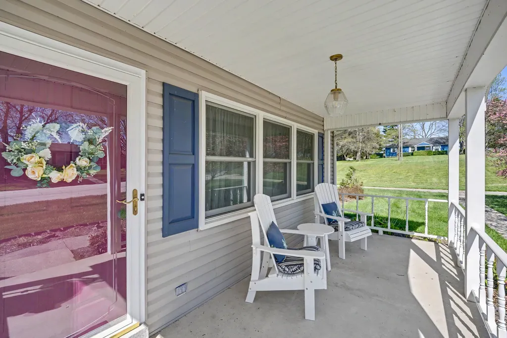 2033 Longview Drive Georgetown KY 40324