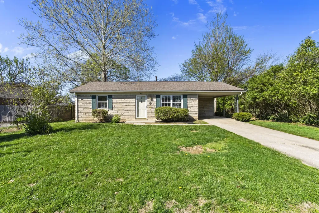 515 Barberry Lane Nicholasville KY 40356