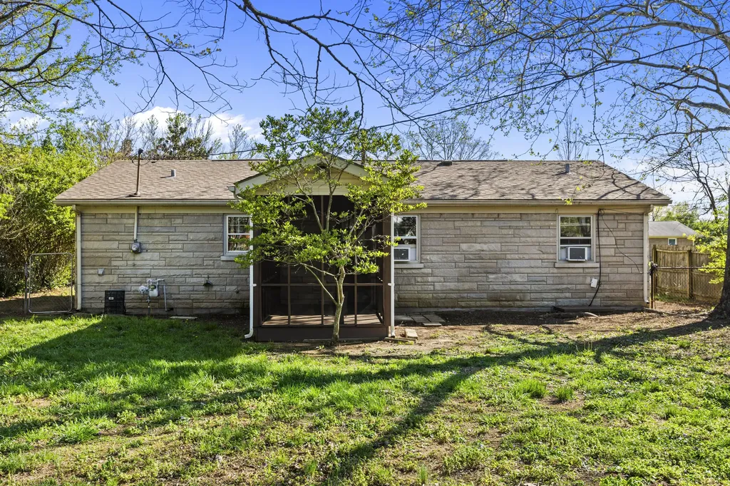 515 Barberry Lane Nicholasville KY 40356