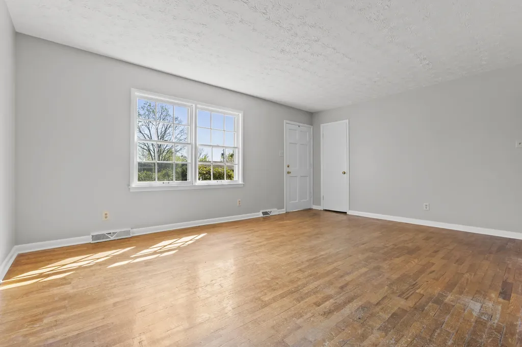 515 Barberry Lane Nicholasville KY 40356
