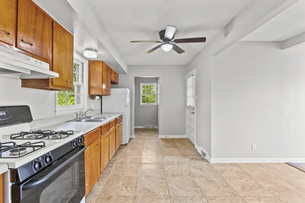 515 Barberry Lane Nicholasville KY 40356