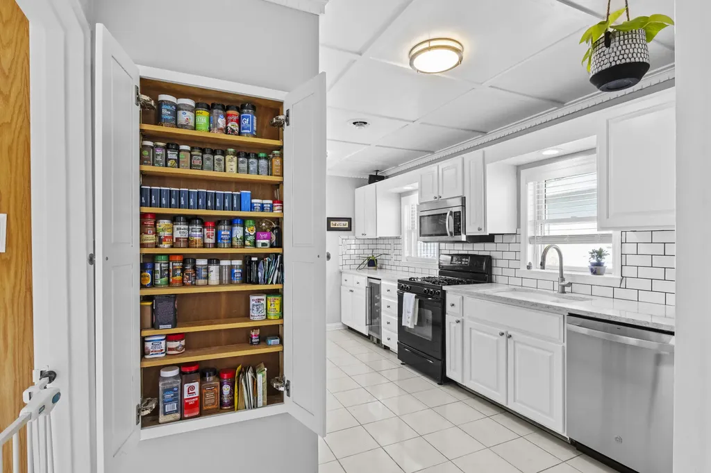 235 W Vista Street Lexington KY 40503