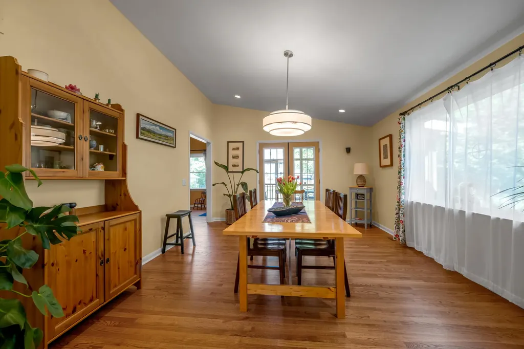 221 Greenbriar Road Lexington KY 40503