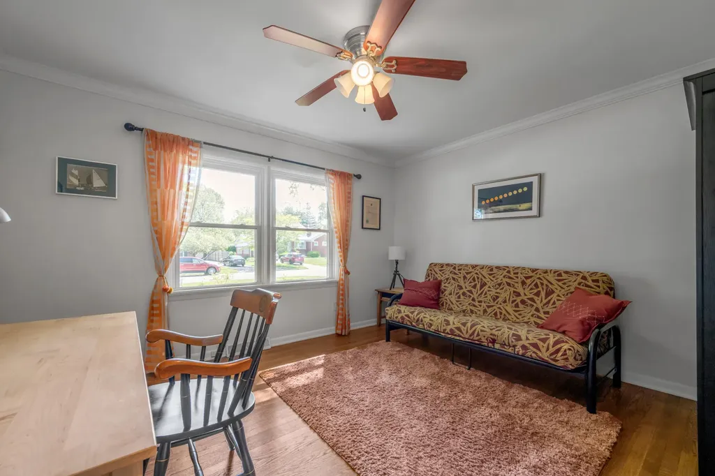 221 Greenbriar Road Lexington KY 40503