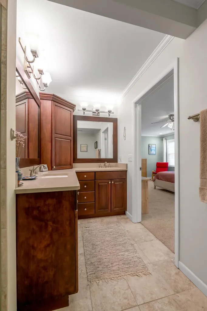 221 Greenbriar Road Lexington KY 40503