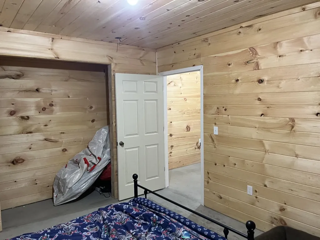 2748 Damron Creek Road Russell Springs KY 42642