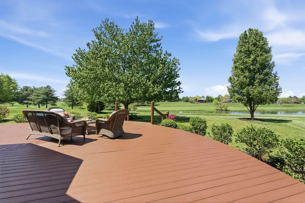 428 Houston Oaks Drive Paris KY 40361