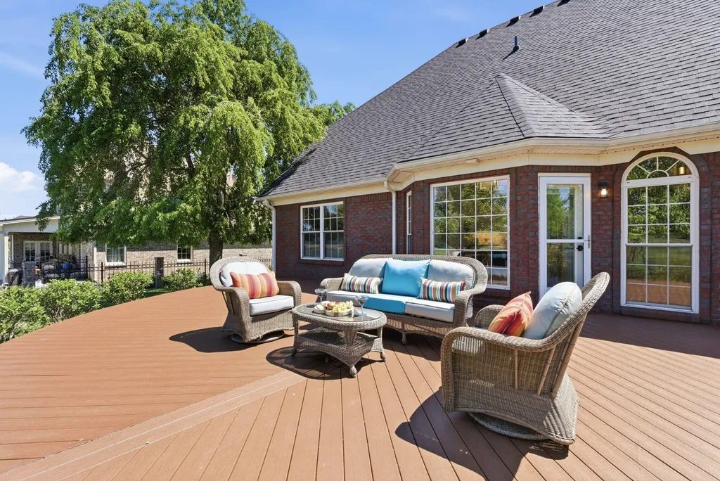 428 Houston Oaks Drive Paris KY 40361