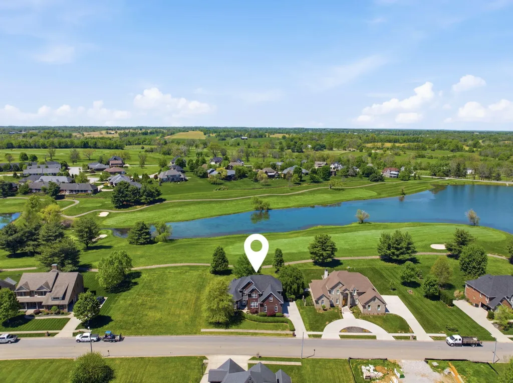 428 Houston Oaks Drive Paris KY 40361