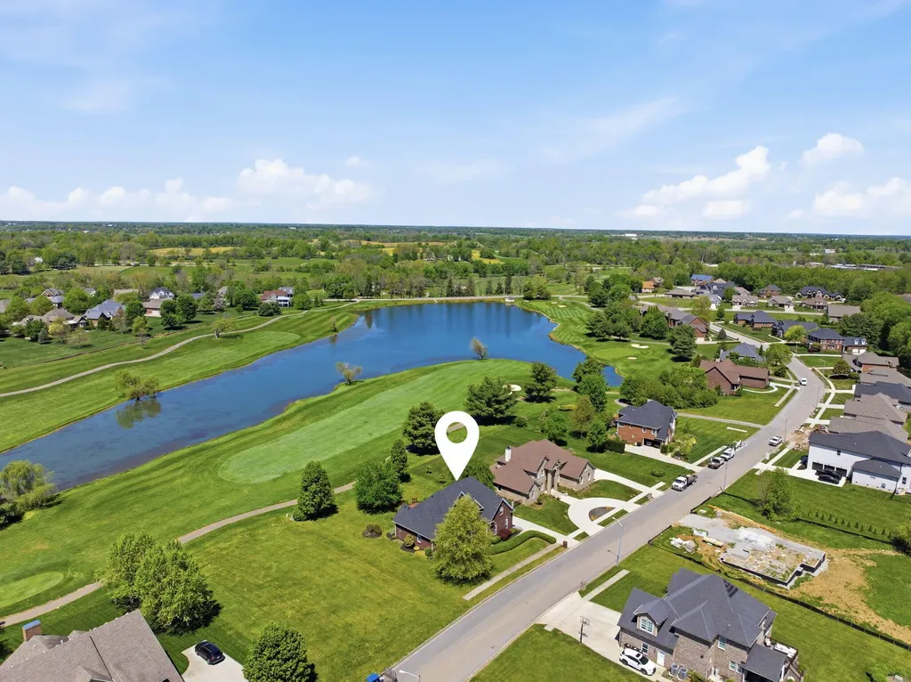 428 Houston Oaks Drive Paris KY 40361