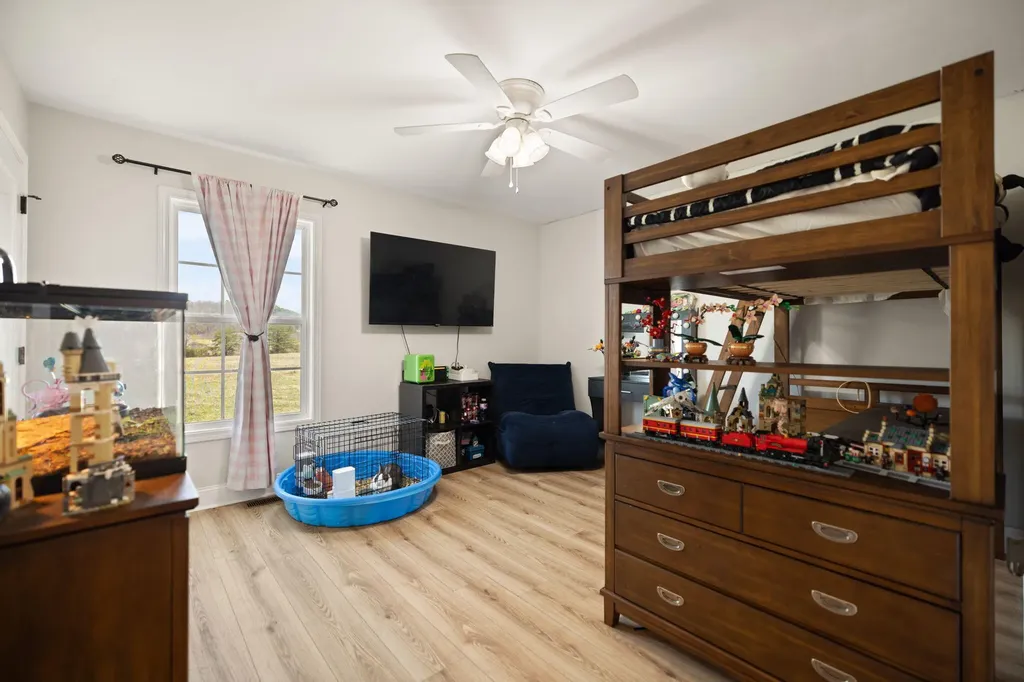 219 Brook Drive Jeffersonville KY 40337