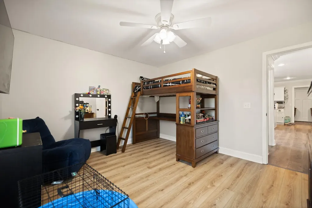 219 Brook Drive Jeffersonville KY 40337