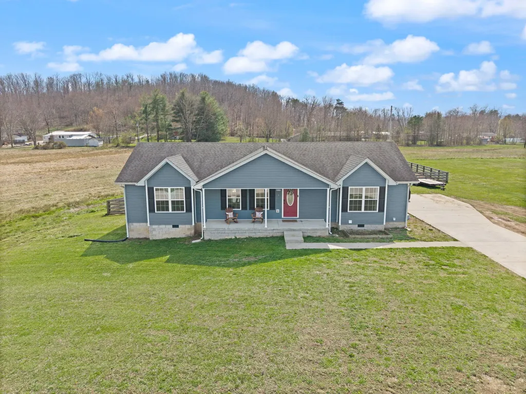 219 Brook Drive Jeffersonville KY 40337