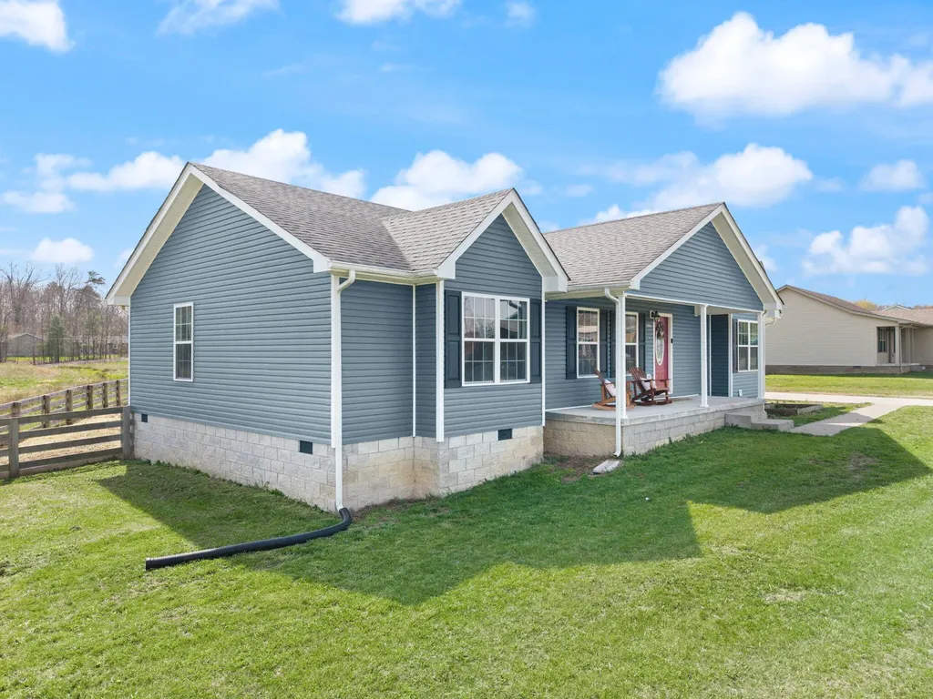 219 Brook Drive Jeffersonville KY 40337