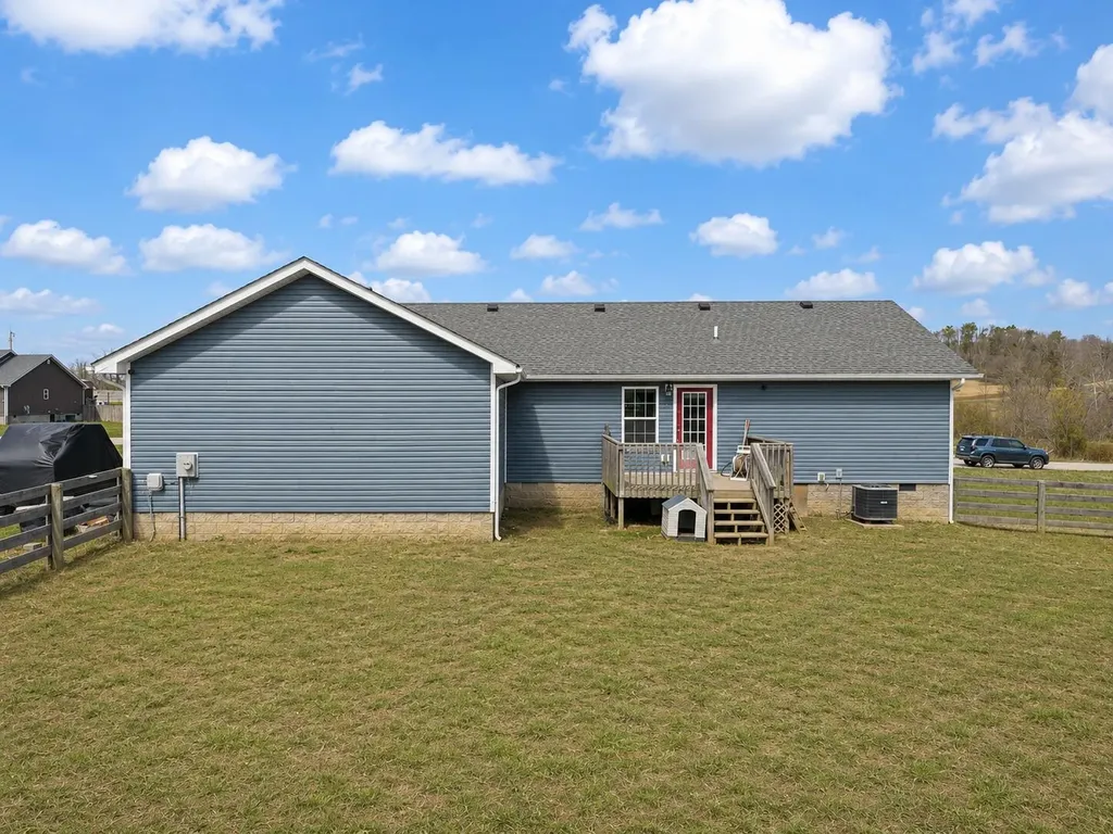 219 Brook Drive Jeffersonville KY 40337