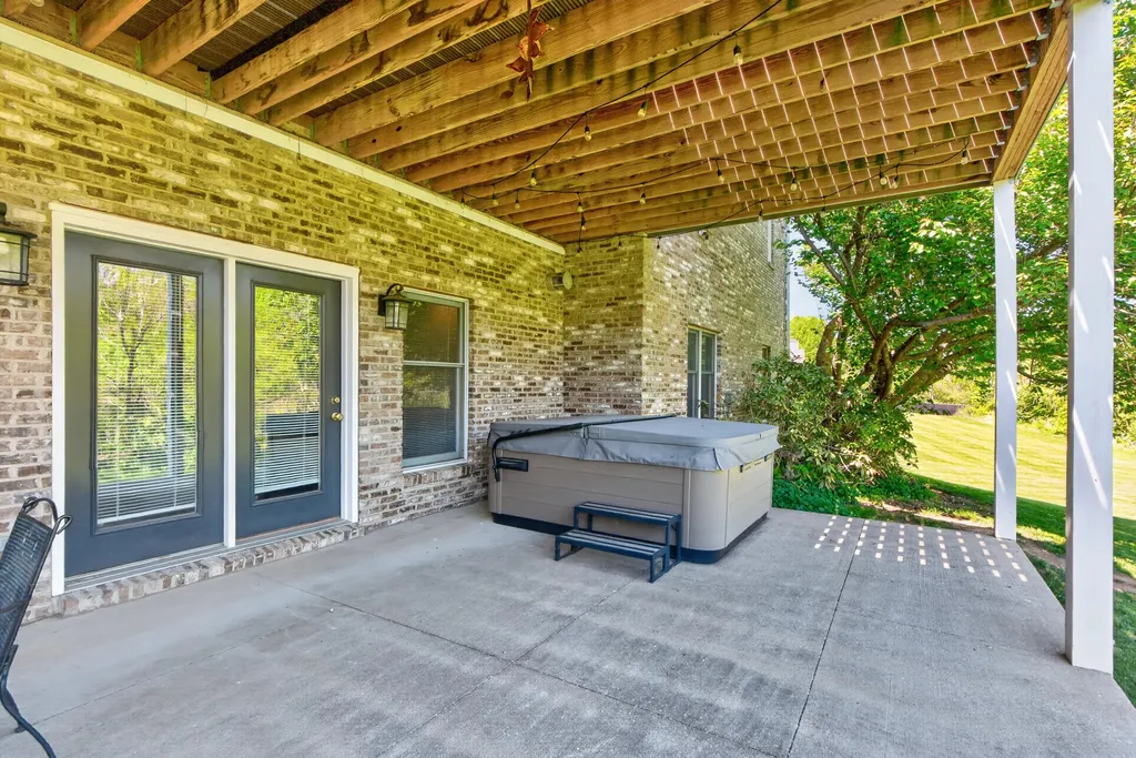 212 Quail Run Drive Georgetown KY 40324
