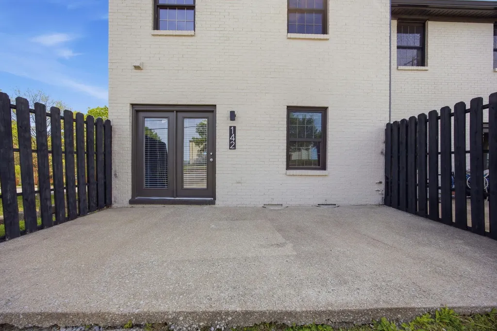 142-164 Tupelo Trail Frankfort KY 40601
