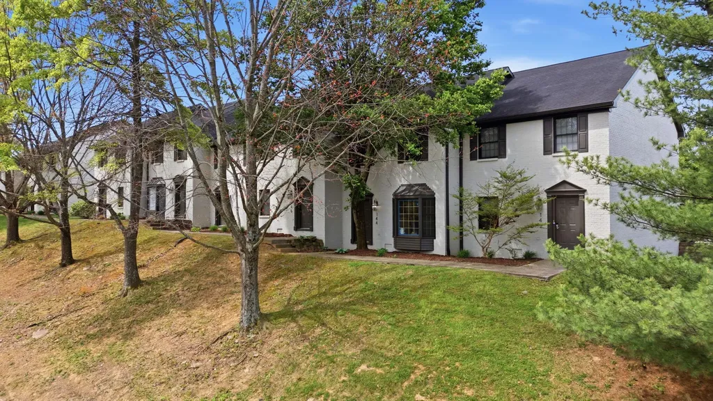 142-164 Tupelo Trail Frankfort KY 40601