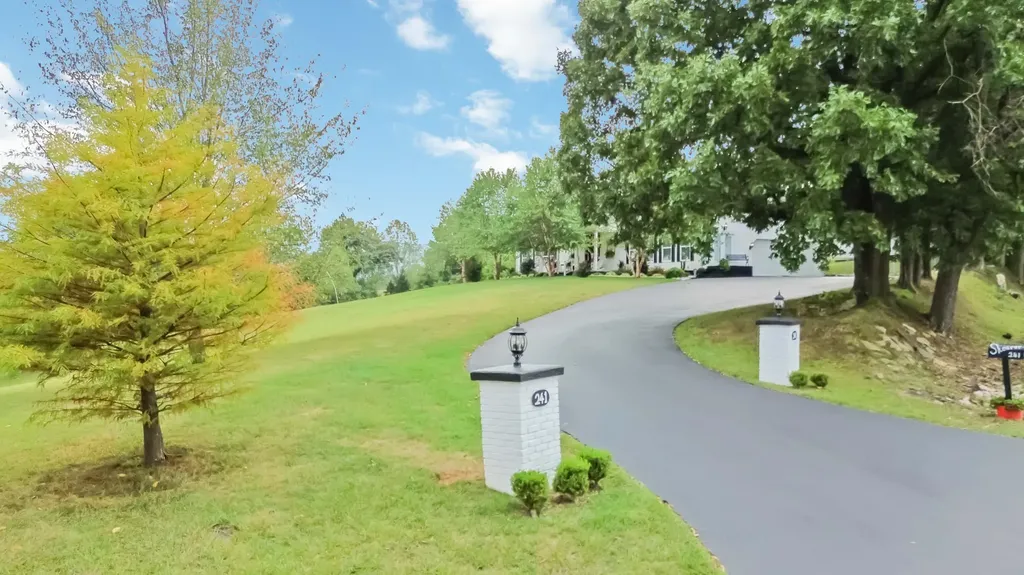 241 Perdue Road Monticello KY 42633