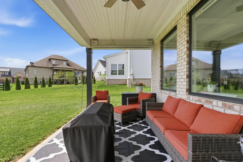 111 Tattersalls Drive Nicholasville KY 40356