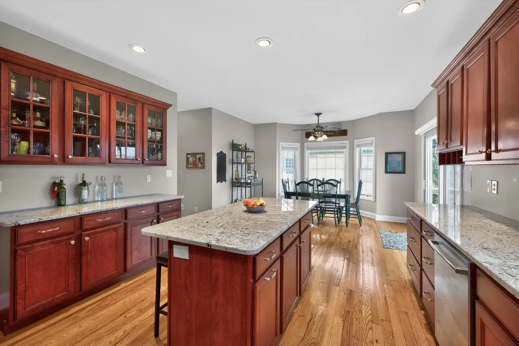 4032 Pine Grove Road Versailles KY 40383