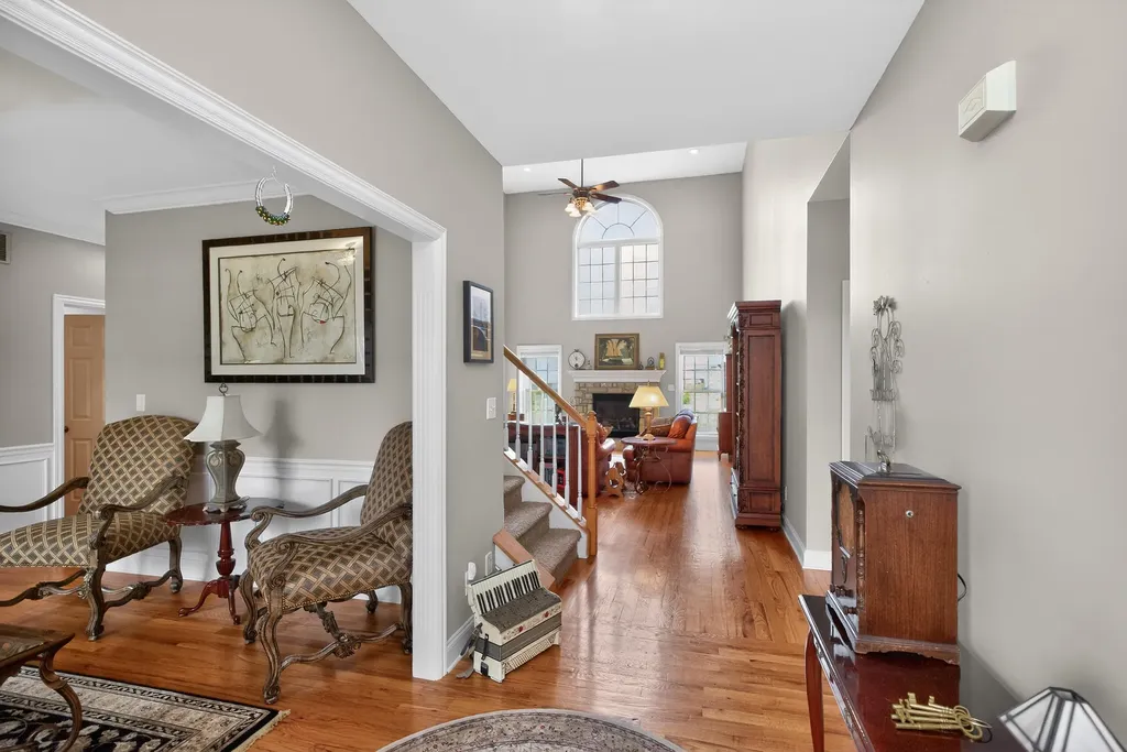 4032 Pine Grove Road Versailles KY 40383