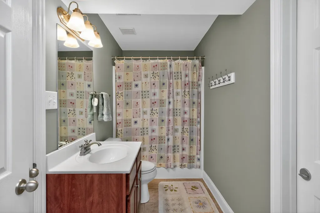 4032 Pine Grove Road Versailles KY 40383