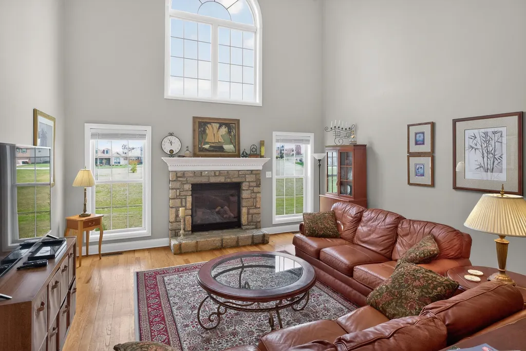 4032 Pine Grove Road Versailles KY 40383